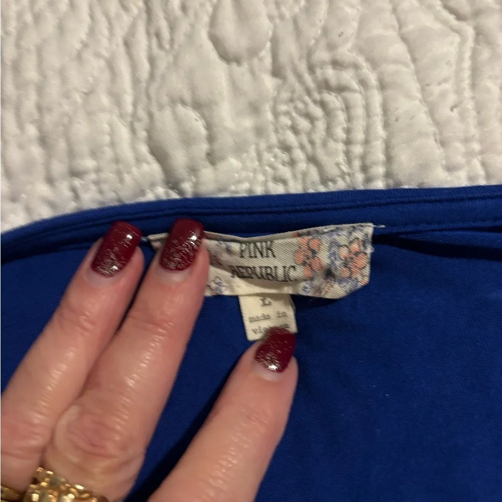 Pink republic blouse - Picture 2 of 4